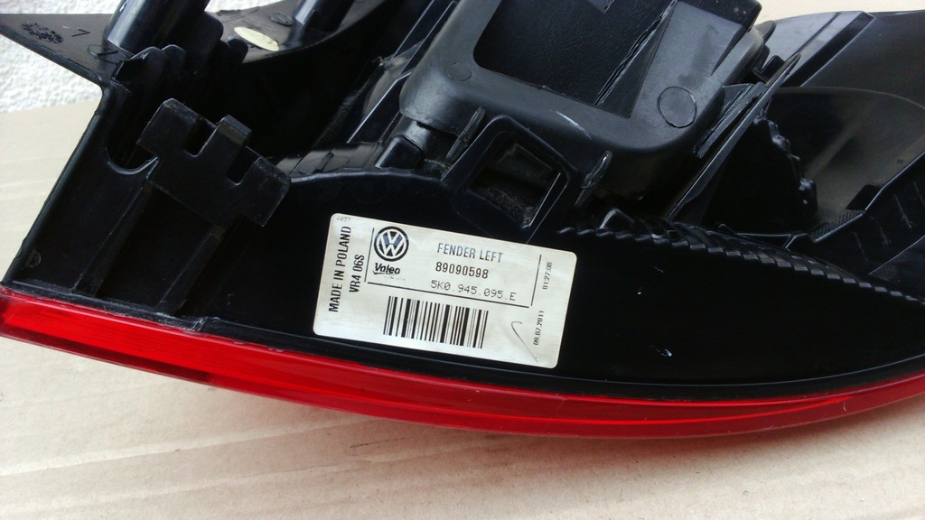 VW GOLF VI 5K0 ΠΙΣΩ ΑΡΙΣΤΕΡΟ ΦΑΝΟ EUROPE 5K0945095E Product image