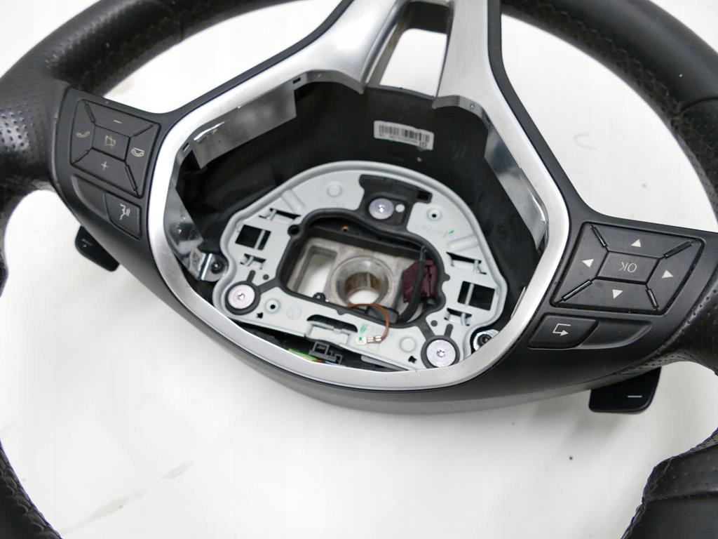 MERCEDES E W212 ΑΝΥΨΩΤΙΚΟ ΤΙΜΟΝΙ ΜΕ ΠΟΛΛΑΠΛΑ PADDLES Product image